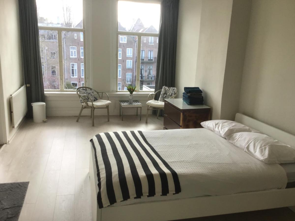 Frank'S And Chong'S Excellent Location Bed & Breakfast Amsterdam Exterior photo